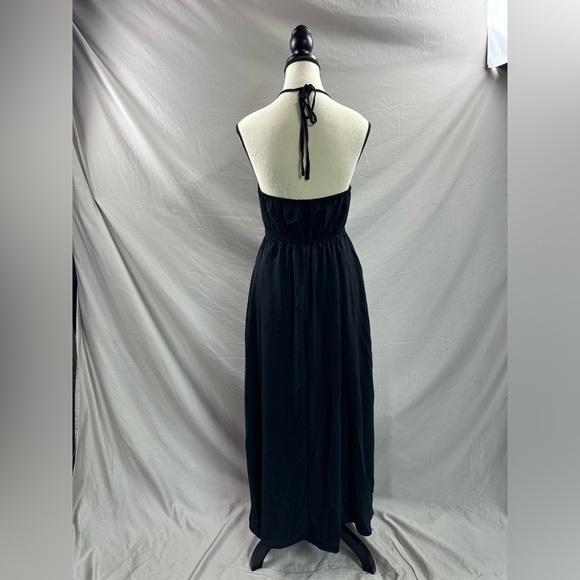 Boho Floral Embroidered Halter Dress - Picture 8 of 8